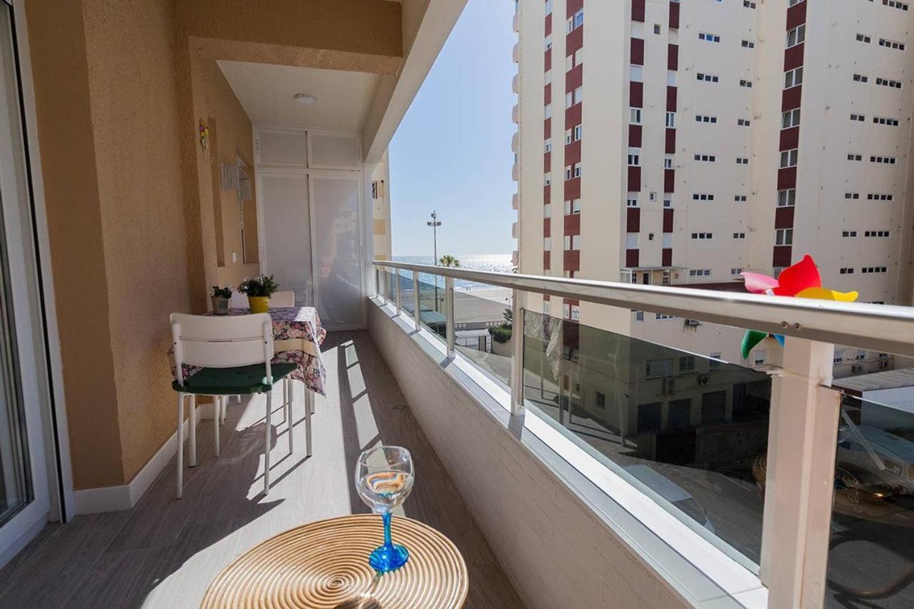 Victoria - Apartamento Playa Cádiz Exterior photo